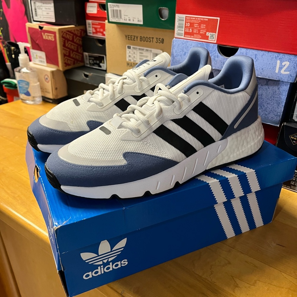 adidas Originals ZX 1K Boost sneakers in white sz: 11